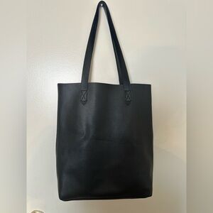 Chic Black Leather Tote Bag